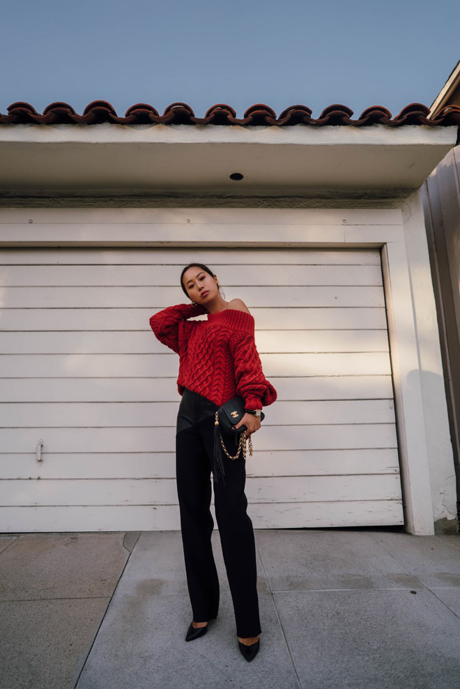 Street style của các quý cô châu Á cũng bắt đầu ngập tràn những gam màu mùa lễ hội