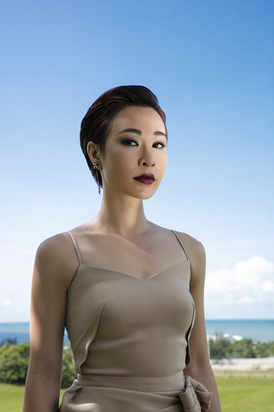 Uyên Linh: Đàn ông phải thông minh, hơi hâm hâm thì tôi mới thích