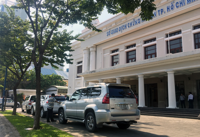 Trung tâm TP.HCM như chưa từng có chiến dịch dẹp vỉa hè