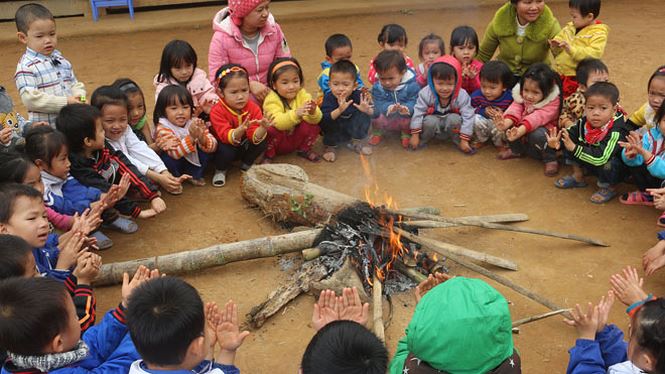 Băng giá xuất hiện tại miền núi Nghệ An, có nơi nhiệt độ xuống 0 độ C