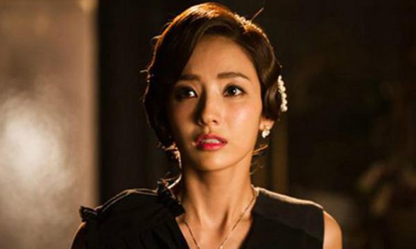 Mỗi lần thấy vợ chồng tôi cãi nhau là mẹ chồng vui ra mặt