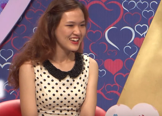 Cô gái dậy thì thành công nhờ mỗi ngày ăn một quả táo đến BMHH tìm bạn trai