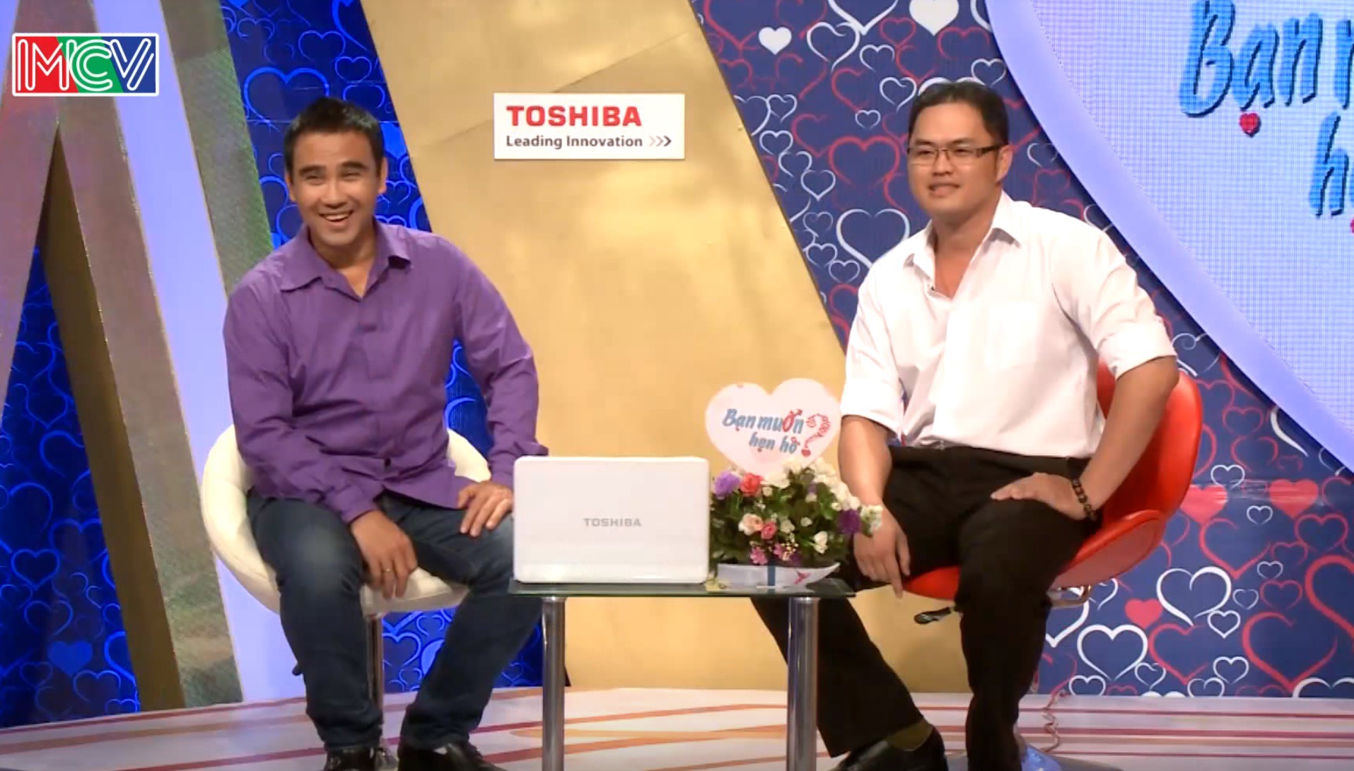 Cô gái dậy thì thành công nhờ mỗi ngày ăn một quả táo đến BMHH tìm bạn trai