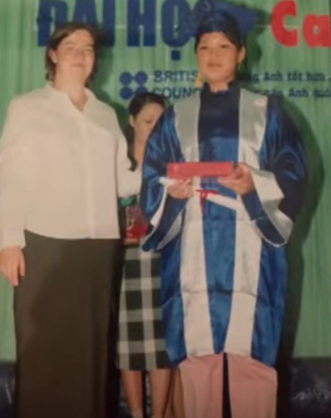 Cô gái dậy thì thành công nhờ mỗi ngày ăn một quả táo đến BMHH tìm bạn trai Cô gái dậy thì thành công nhờ mỗi ngày ăn một quả táo đến BMHH tìm bạn trai