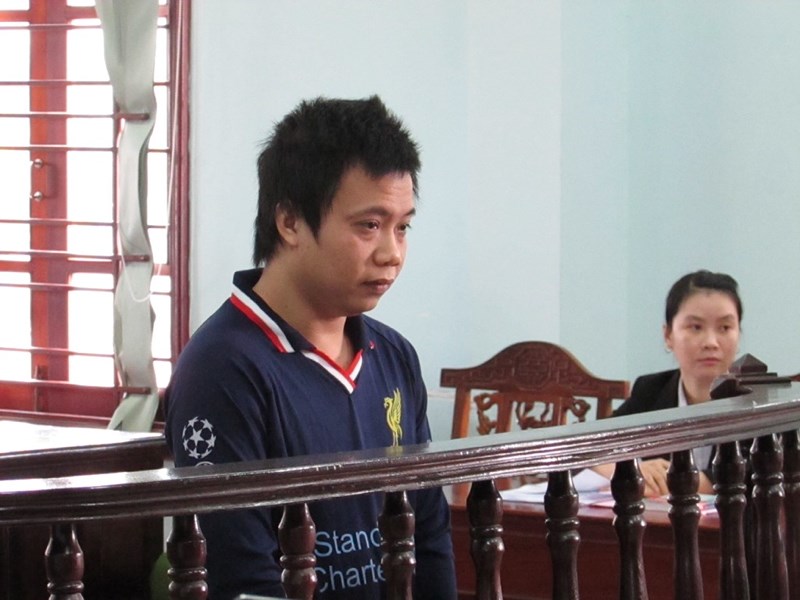 Yêu học sinh lớp 7, nam thanh niên lãnh 9 năm tù