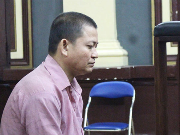 Điều tra bổ sung vụ chồng bỏ thi thể vợ vào phuy nước