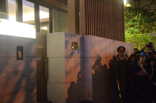 Người chứng kiến cảnh khám xét nhà Vũ nhôm nói gì?