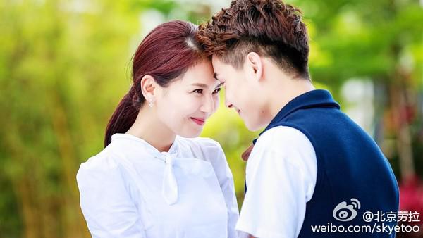 Muôn kiểu ghen tuông, đá đểu của các ông chồng Cbiz khi vợ đóng cảnh hôn, giường chiếu