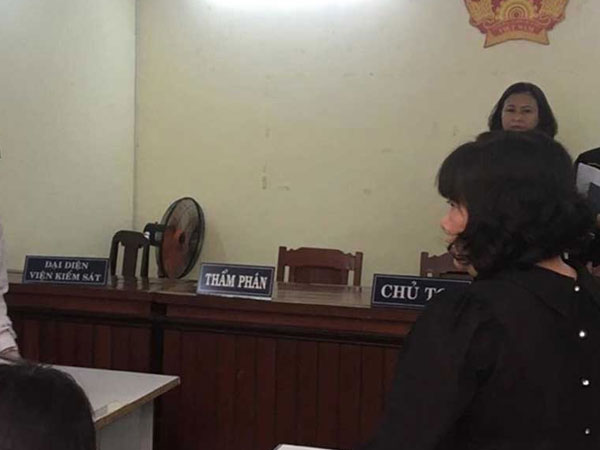 Bà nông dân thắng kiện UBND huyện Bình Chánh