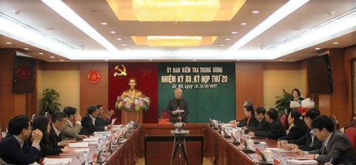 Bộ Chính trị yêu cầu không quy hoạch, bổ nhiệm cán bộ bị kỷ luật