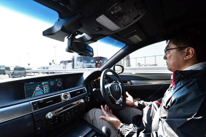 Apple lộ bằng sáng chế về phần mềm xe tự lái