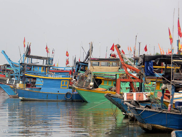 Lo ngại bão Tembin, TP.HCM cấm tàu thuyền ra khơi