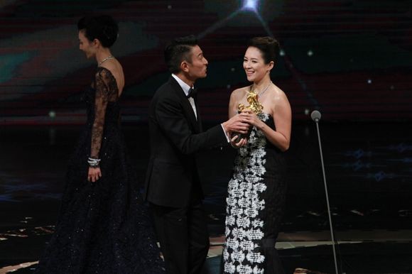 Mối oán hận không đội trời chung giữa 2 đệ nhất mỹ nhân Chương Tử Di, Trương Mạn Ngọc