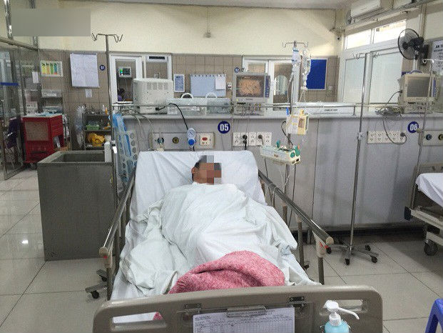 Chưa đến Tết nhưng ngày nào cũng có quý ông nhập viện vì uống phải rượu độc