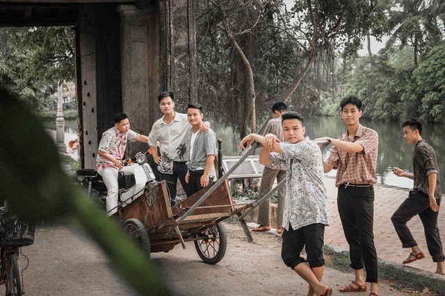 Trào lưu chụp ảnh kỷ yếu theo phong cách bao cấp làm mưa làm gió trong giới trẻ năm 2017