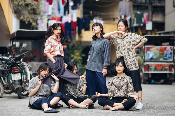 Trào lưu chụp ảnh kỷ yếu theo phong cách bao cấp làm mưa làm gió trong giới trẻ năm 2017