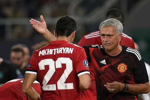 M.U chốt giá bán Mkhitaryan
