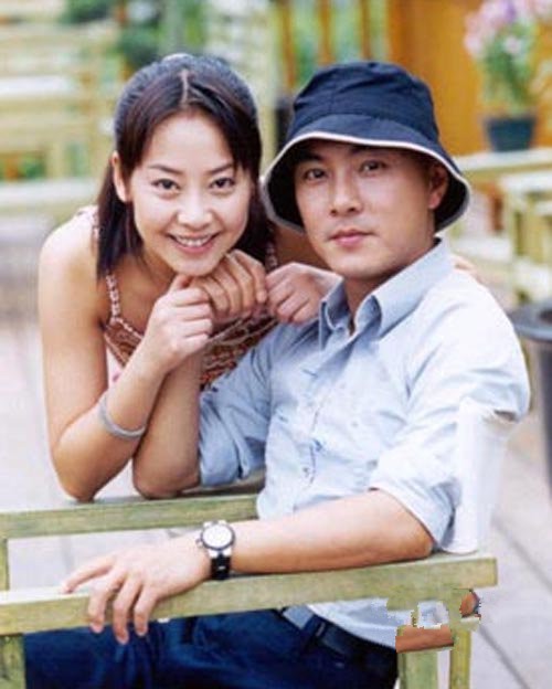 Vi Tiểu Bảo của Kim Dung dù trên phim đào hoa thế nào nhưng ở ngoài đời chỉ chung tình duy nhất một người