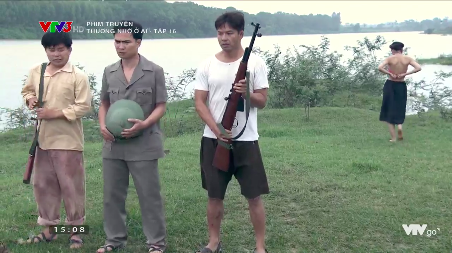 Thương nhớ ở ai 16: Đỏ mặt xem cảnh diễn viên nữ cởi áo tắm tiên