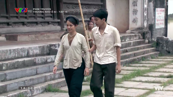 Thương nhớ ở ai 16: Đỏ mặt xem cảnh diễn viên nữ cởi áo tắm tiên