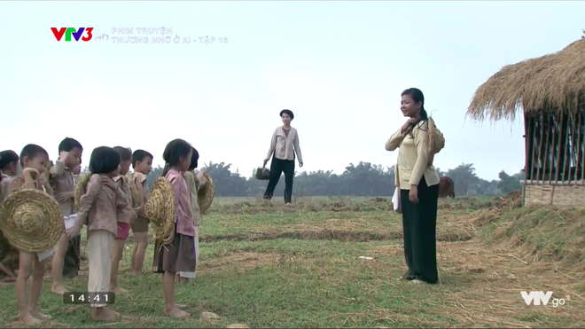 Thương nhớ ở ai 16: Đỏ mặt xem cảnh diễn viên nữ cởi áo tắm tiên