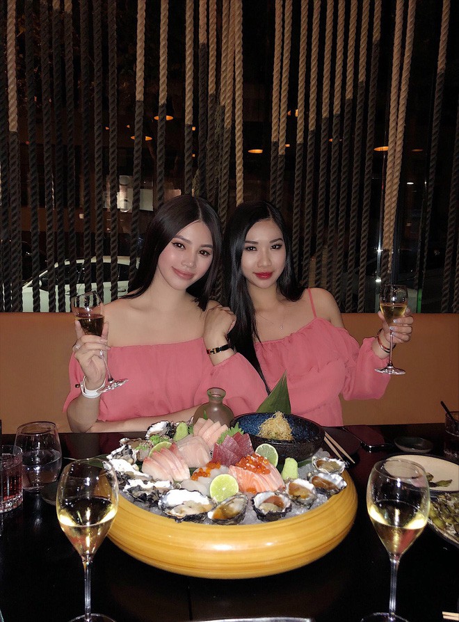 3 tiểu thư Hội con nhà giàu Việt: Người đón Noel ở biệt thự dát vàng, người sắm cả núi đồ hiệu 3 tiểu thư Hội con nhà giàu Việt: Người đón Noel ở biệt thự dát vàng, người sắm cả núi đồ hiệu