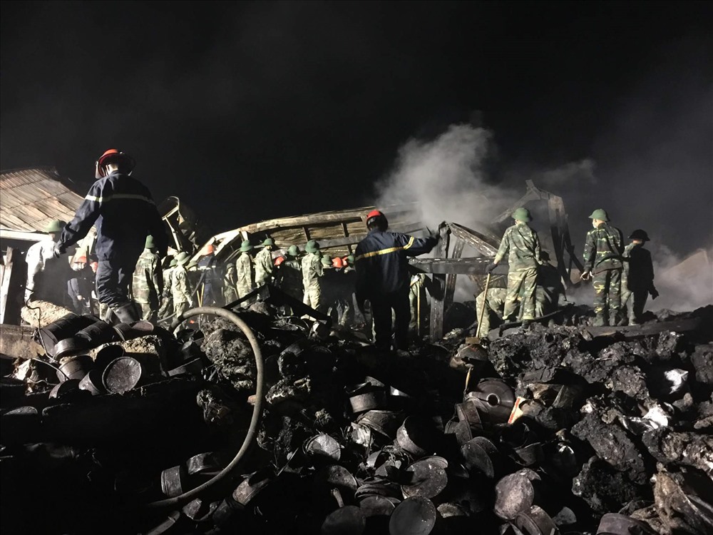 Tìm thấy thi thể thứ hai trong đám cháy ở Thanh Hóa