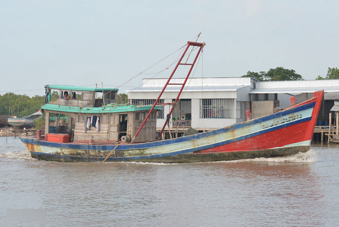 Nhiều tàu thuyền tại Cà Mau xin trú bão Tembin ở Thái Lan, Malaysia