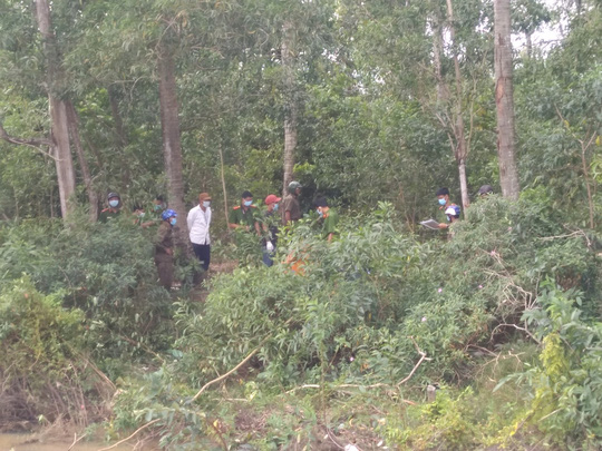 Phú Quốc: Phát hiện thi thể đang phân hủy ở suối