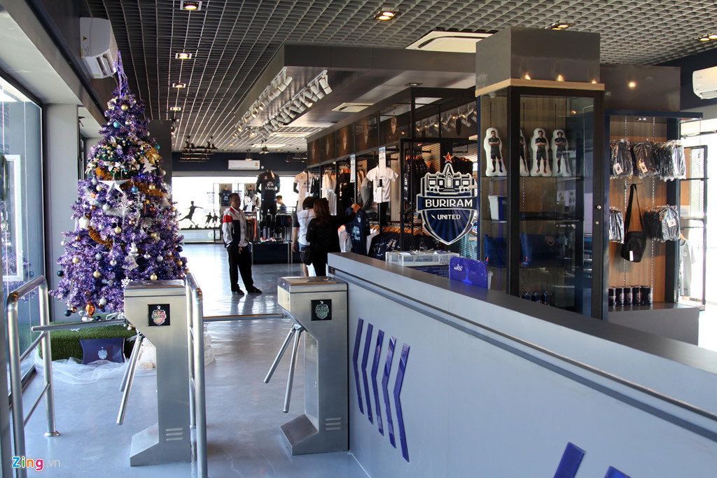 Doanh thu khổng lồ của đội bóng nhà giàu Thái Lan