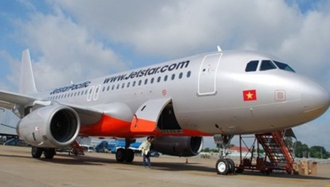 Vụ vợ đấm chồng sưng mắt: Không chịu nộp phạt, xem xét cấm bay cả hai vợ chồng