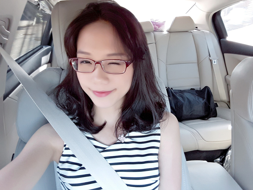 Tân hoa khôi ĐH Ngoại thương: Mình không có ý định tham gia showbiz Tân hoa khôi ĐH Ngoại thương: Mình không có ý định tham gia showbiz