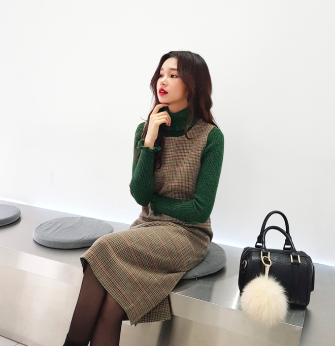 Đâu chỉ mỗi áo khoác, váy và quần kẻ cũng đang hot chẳng kém chút nào Đâu chỉ mỗi áo khoác, váy và quần kẻ cũng đang hot chẳng kém chút nào