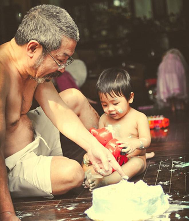 7 ông bố showbiz Việt sung sướng vô bờ khi 50 - 70 tuổi vẫn có con chào đời