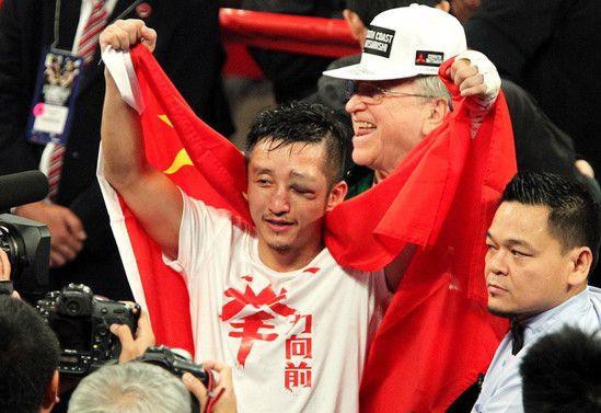 Sao phim Công Thủ Đạo đột ngột bị mù mắt: Do công ty chèn ép hay tự chuốc lấy?