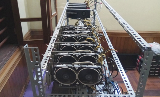 Tận mắt thấy dàn trâu đào tiền ảo Bitcoin tiền tỉ ở Hà Nội