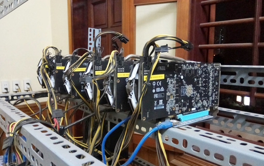 Tận mắt thấy dàn trâu đào tiền ảo Bitcoin tiền tỉ ở Hà Nội