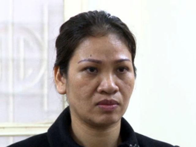 Làm giả giấy tờ xe sang để cầm đồ, chiếm đoạt 600 triệu đồng