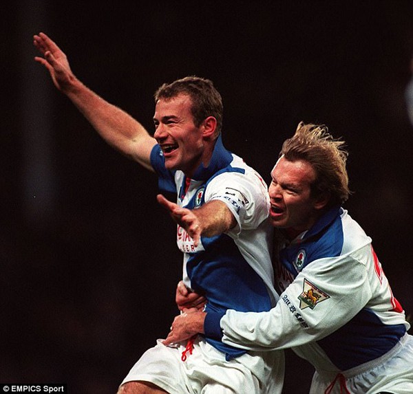 Harry Kane nói gì sau khi phá kỷ lục của Alan Shearer, vượt cả Messi và Ronaldo?