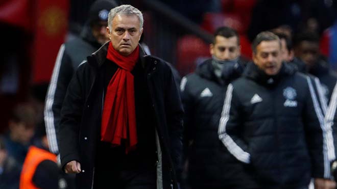 MU hết cửa Ngoại hạng Anh: Công thủ đều kém, không còn niềm tự hào