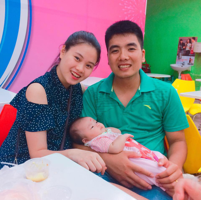 Xem video bố diễn trò cho con ăn, hội chị em phát thèm một anh chồng khéo như thế