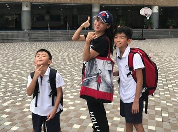 Cha tuyên bố để toàn bộ tài sản cho Trương Bá Chi, Tạ Đình Phong bức xúc phản pháo