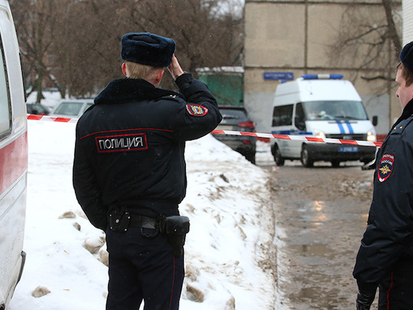 Xả súng, bắt cóc con tin tại Moscow