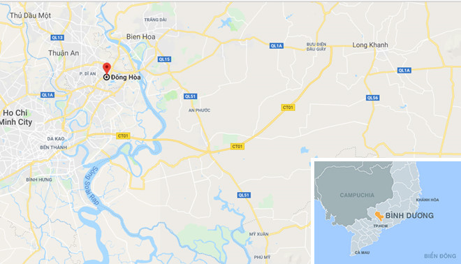 Cả trăm người tìm cách thoát thân khi cảnh sát ập vào quán bar