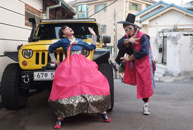 Liên tục đăng ảnh bên nhau, Châu Bùi - Decao đã quay lại?