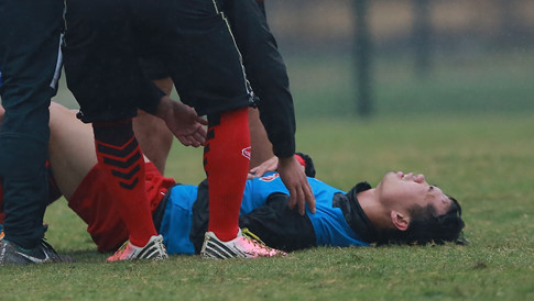 Công Phượng chỉ chấn thương nhẹ, HLV Park Hang-seo thở phào