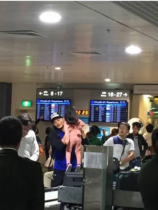 Tài tử Jang Dong Gun bất ngờ xuất hiện tại sân bay Phú Quốc