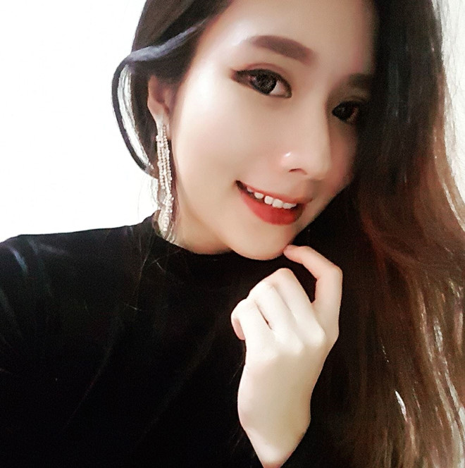 Người mẫu Singapore qua đời sau cơn đau đầu ở quán karaoke