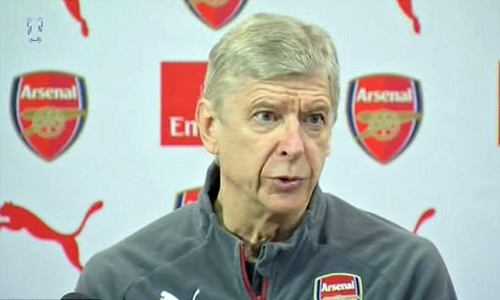 Wenger đá xoáy vụ Mourinho than phiền về ngân sách mua sắm