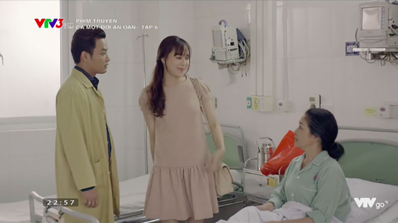 Cả một đời ân oán: Mẹ đẻ xúi Hồng Diễm giấu đồ ở nhà chồng mang về cất